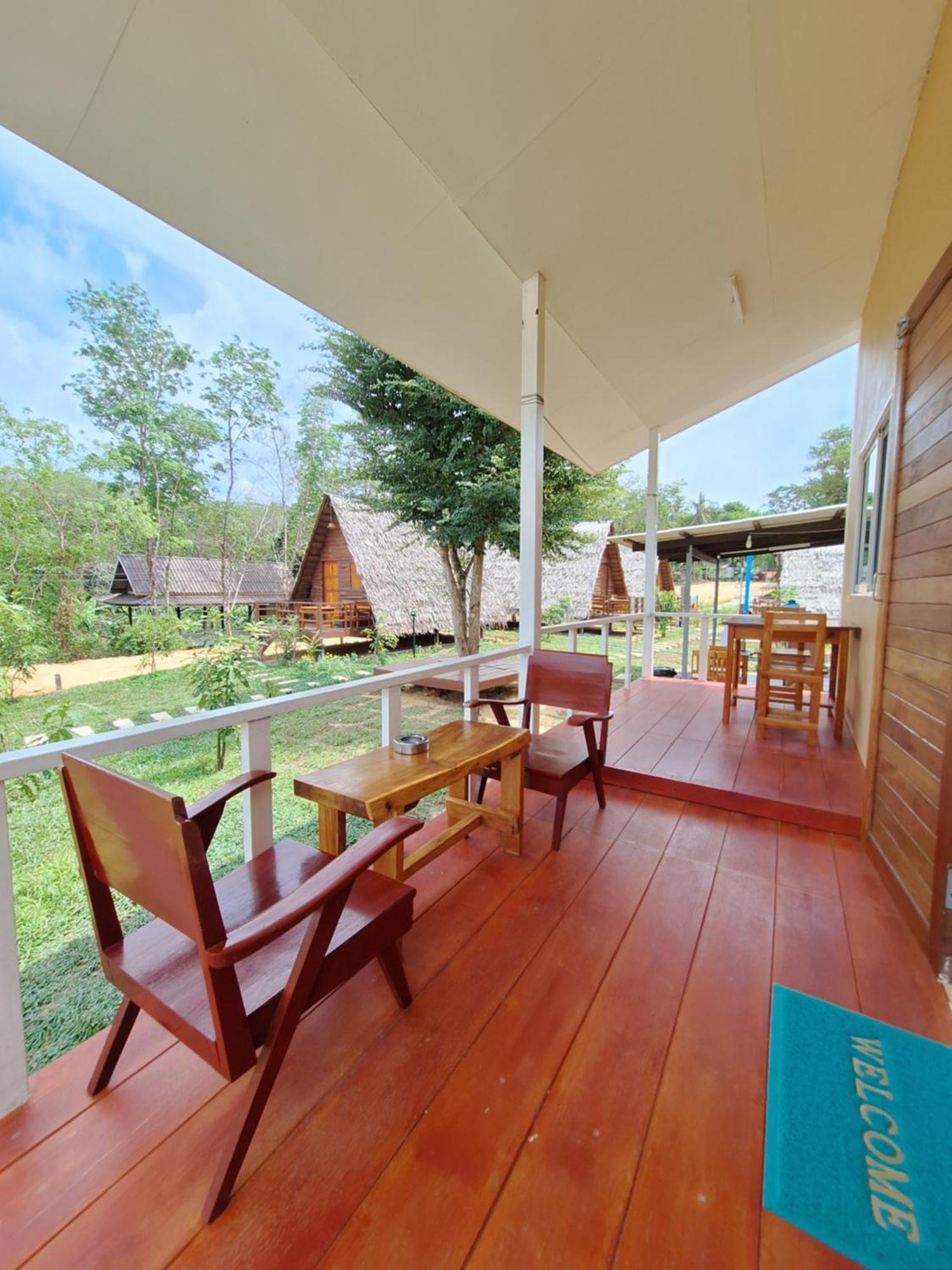 Phu Aunna Otel Koh Phayam Dış mekan fotoğraf